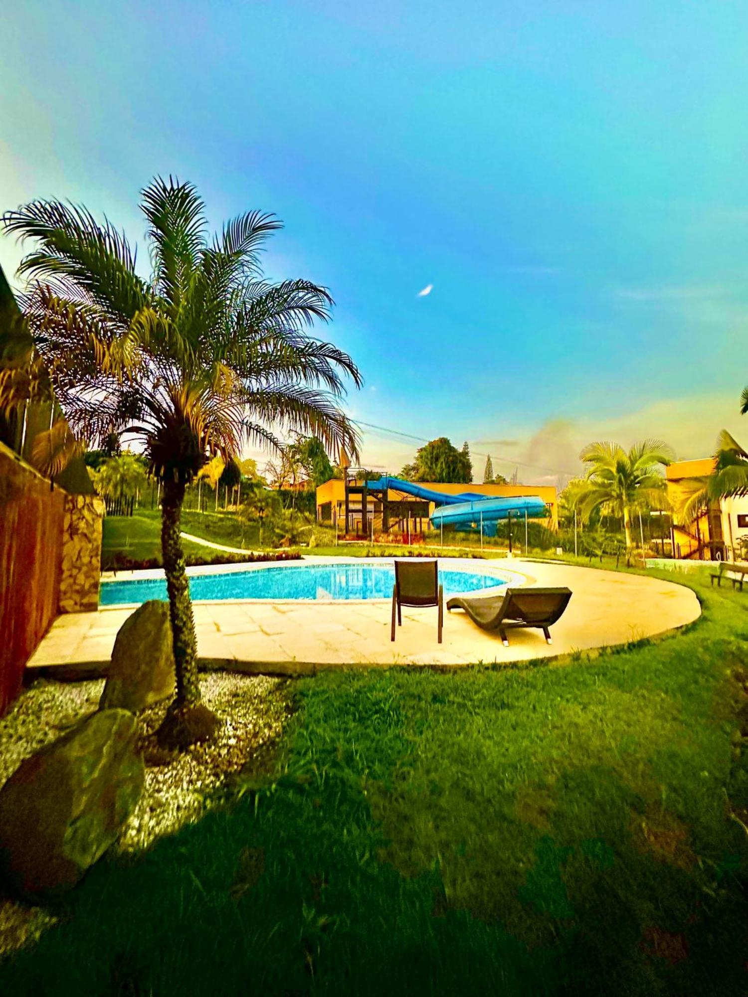 Apartamento Privado Vacacional A 5M Del Aeropuerto, 20 Minutos Del Parque Del Cafe Y Centro De Armenia Con 4 Piscinas, 3 Jacuzzi, Sauna By Molca Xperiences 2H Extérieur photo