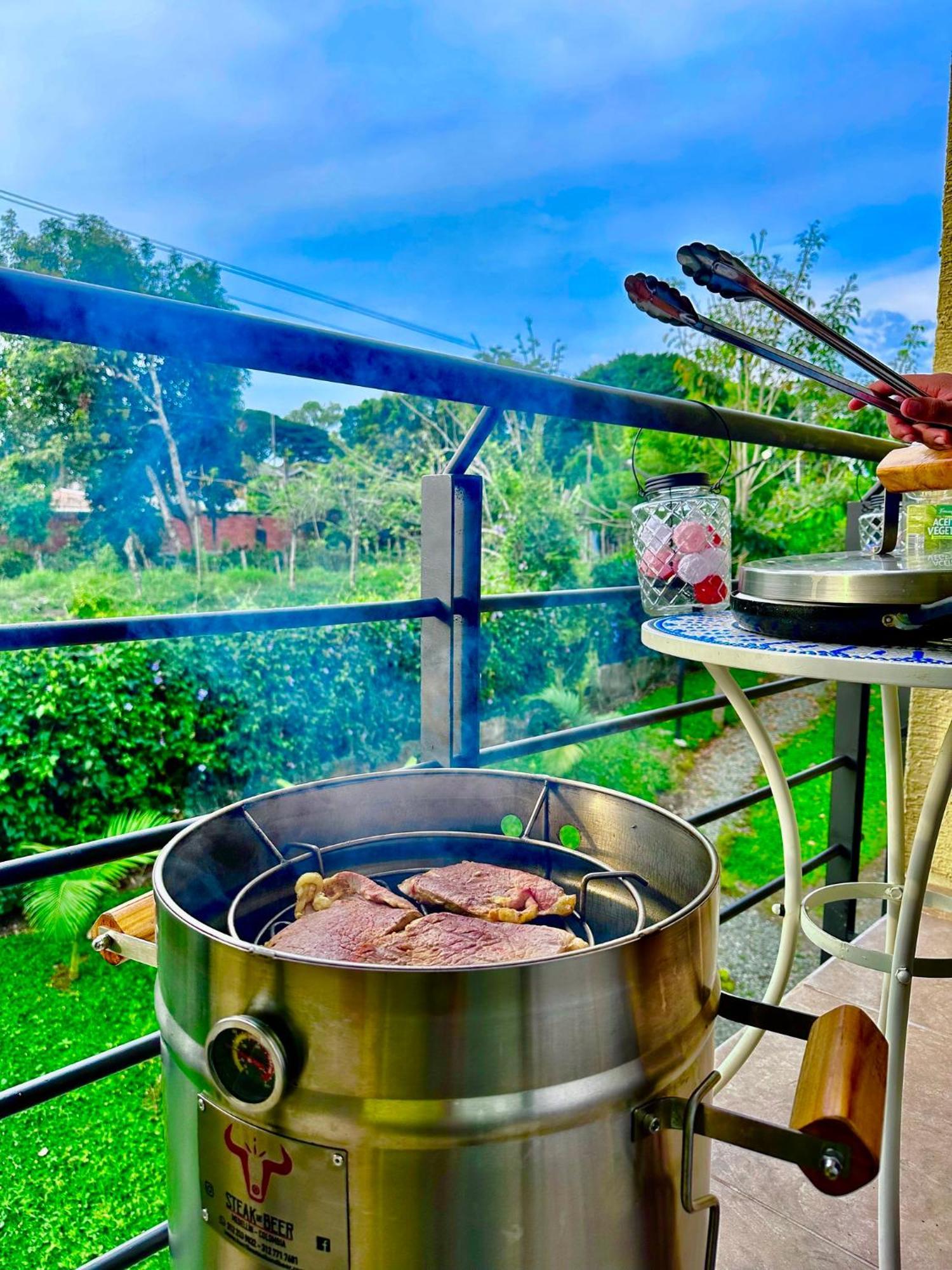 Apartamento Privado Vacacional A 5M Del Aeropuerto, 20 Minutos Del Parque Del Cafe Y Centro De Armenia Con 4 Piscinas, 3 Jacuzzi, Sauna By Molca Xperiences 2H Extérieur photo