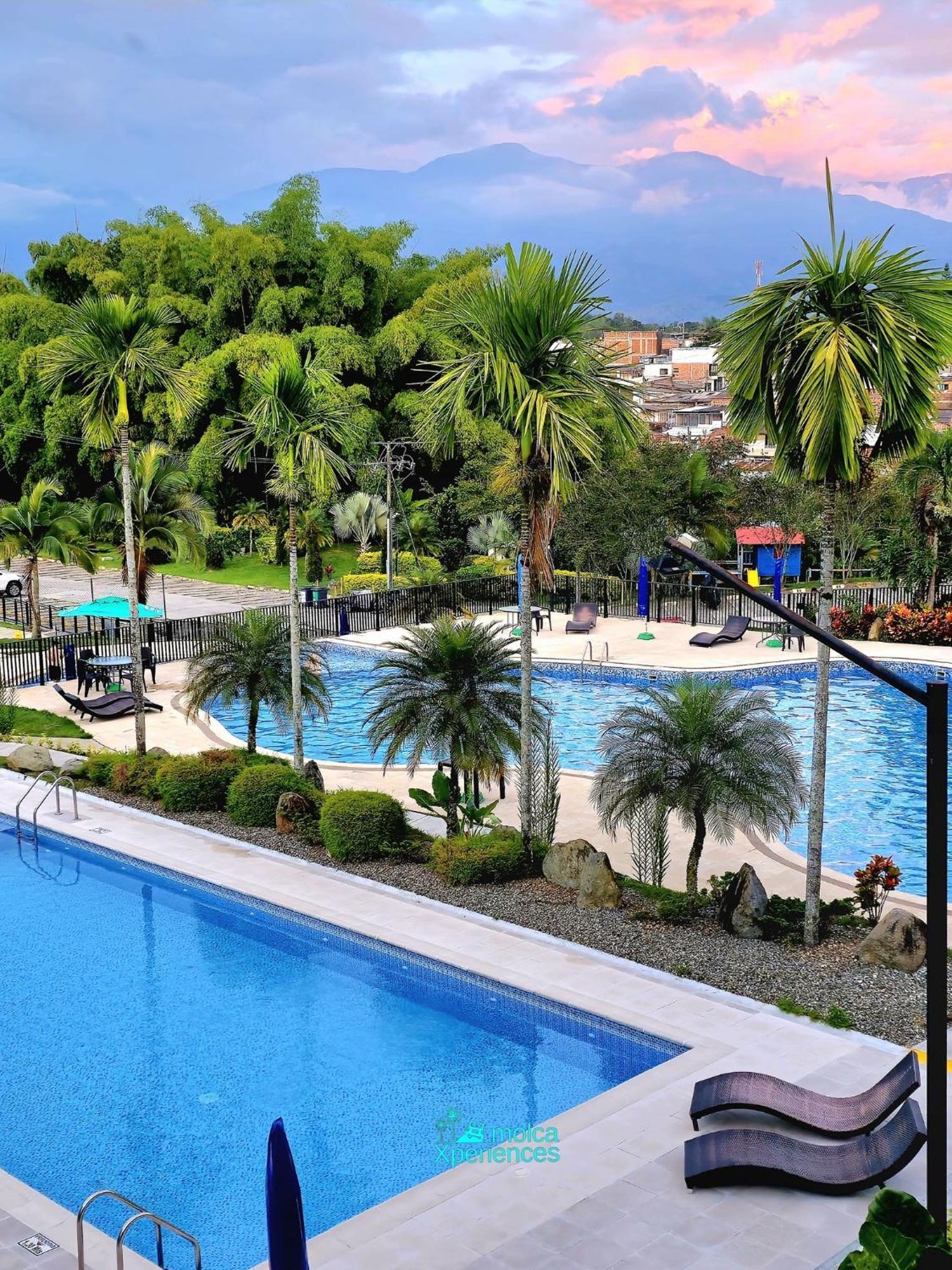 Apartamento Privado Vacacional A 5M Del Aeropuerto, 20 Minutos Del Parque Del Cafe Y Centro De Armenia Con 4 Piscinas, 3 Jacuzzi, Sauna By Molca Xperiences 2H Extérieur photo