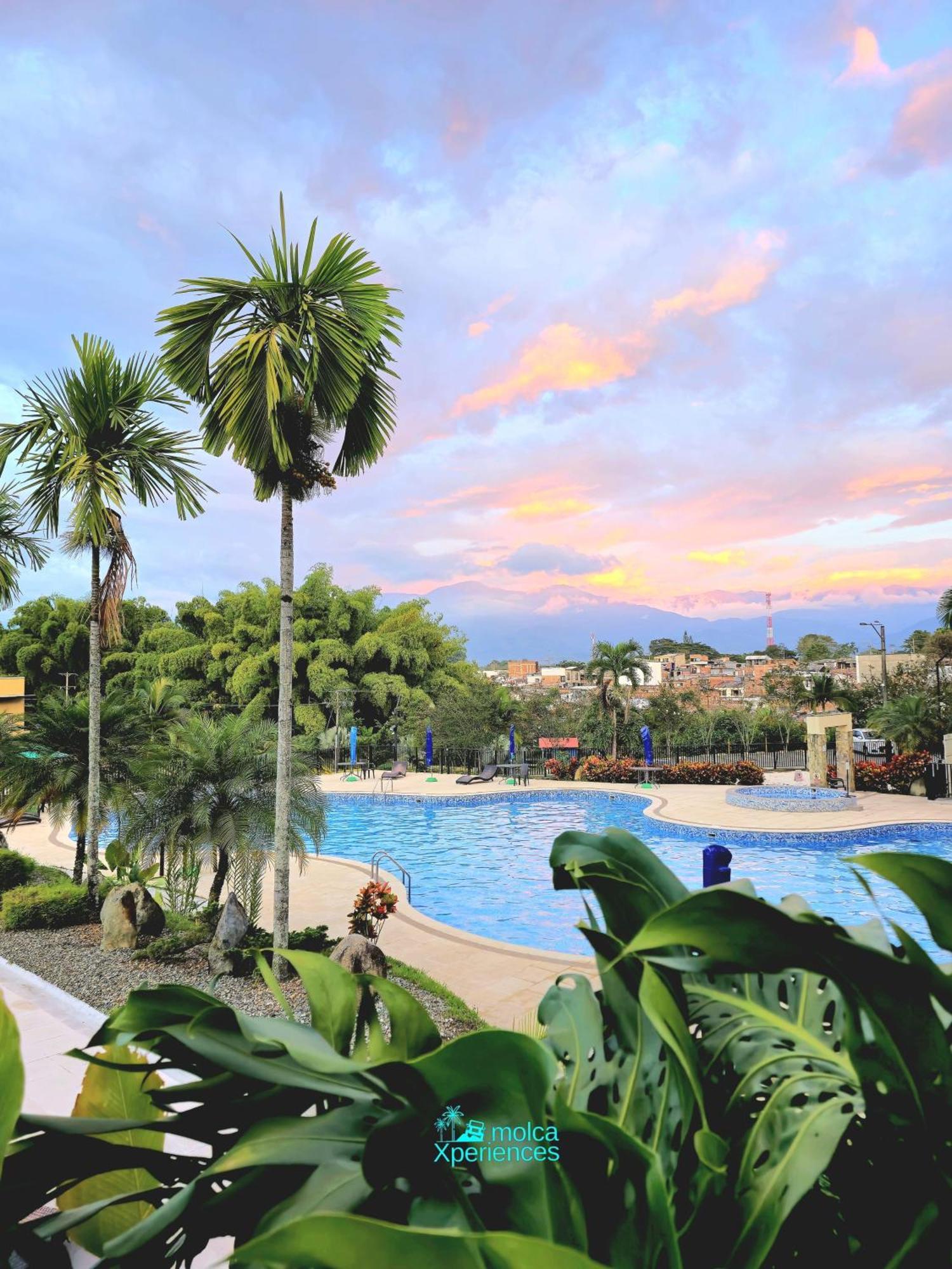 Apartamento Privado Vacacional A 5M Del Aeropuerto, 20 Minutos Del Parque Del Cafe Y Centro De Armenia Con 4 Piscinas, 3 Jacuzzi, Sauna By Molca Xperiences 2H Extérieur photo